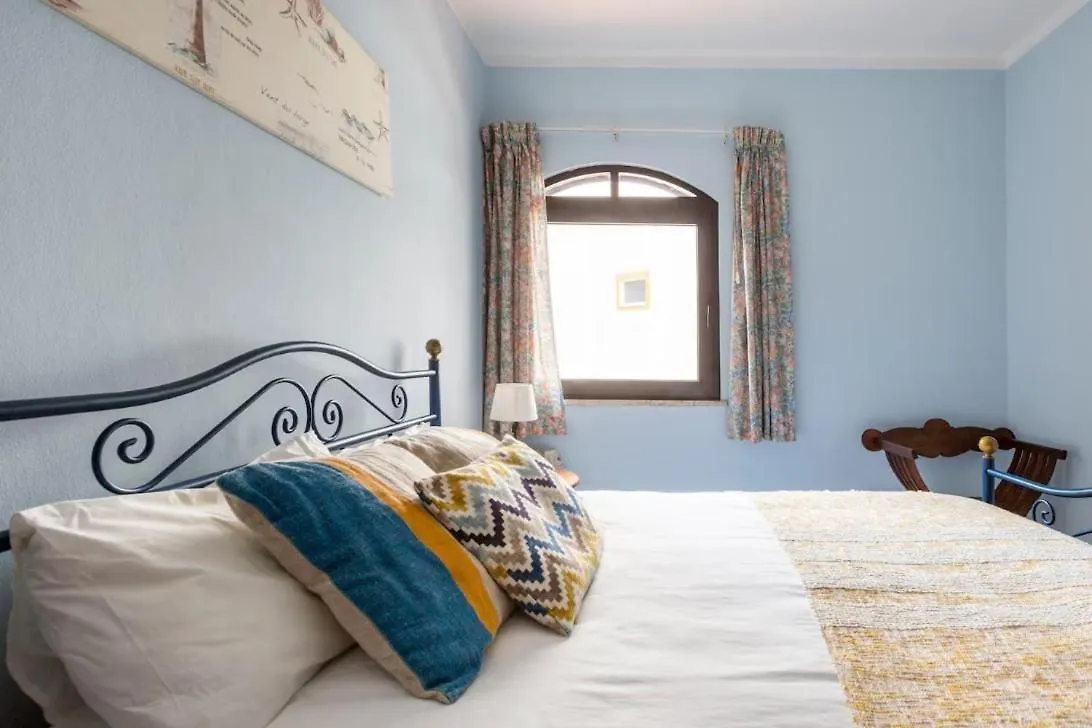 Casa Das Andorinhas Ferragudo  Portugal