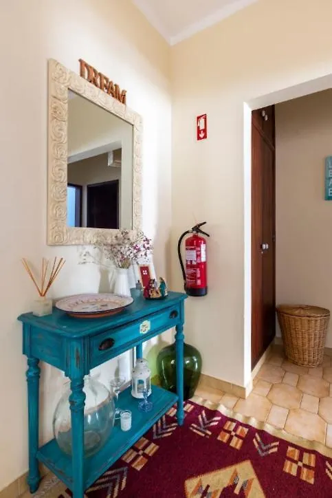 Casa Das Andorinhas Ferragudo  Portugal